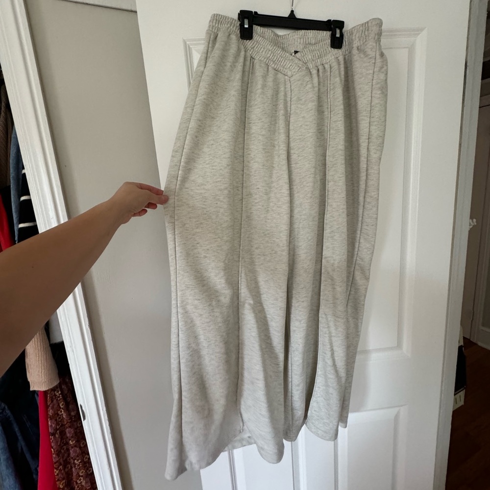 Women's Gray Wide-Leg Pants